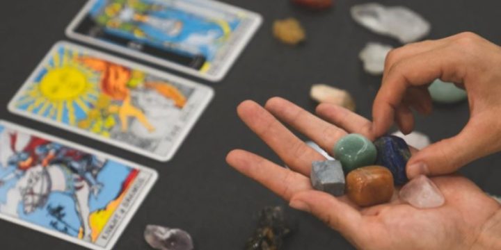 Comment dater un évènement avec le Tarot de Marseille ?